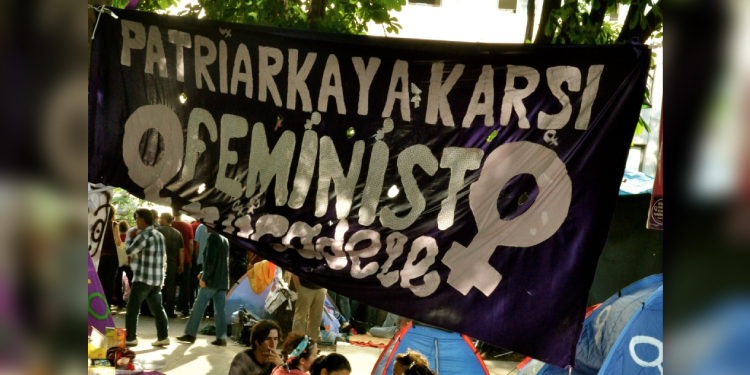 Türkiye’de Feminist Hareket: Yeni Bir İtiraz Döngüsünün Öncüsü